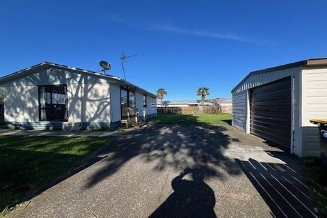 Photo of property in 10 Starforth Place, Henderson, Auckland, 0612