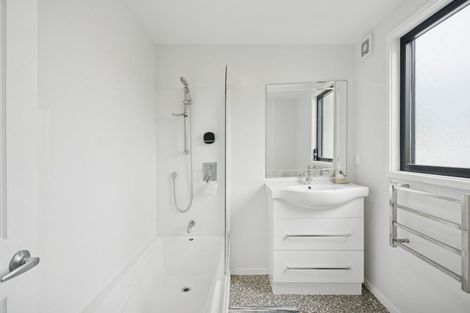 Photo of property in 7 Phillip Street, Johnsonville, Wellington, 6037