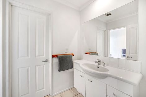 Photo of property in 12 Maurice Stanton Place, Shirley, Christchurch, 8052