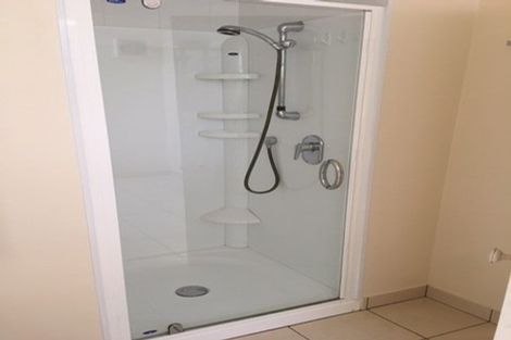 Photo of property in 31 The Crowsnest, Whitby, Porirua, 5024