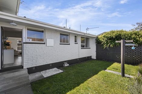 Photo of property in 2/32 Mona Vale Avenue, Riccarton, Christchurch, 8011