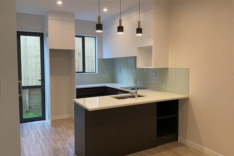 Photo of property in 5/21 Humphrey Kemp Avenue, Henderson, Auckland, 0612