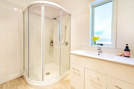 Photo of property in 46 Croziers Road, St Albans, Christchurch, 8052