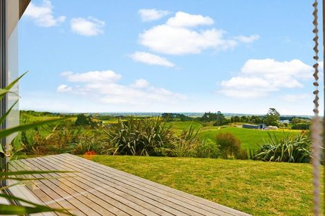 Photo of property in 664 Upper Pitone Road, Pitone, New Plymouth, 4374