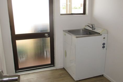 Photo of property in 38u3 Smith Street, Frankton, Hamilton, 3204