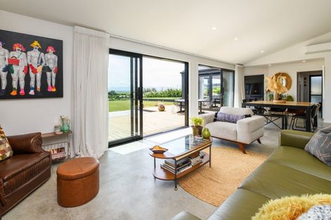 Photo of property in 114 Halcombe Road, Feilding, 4775