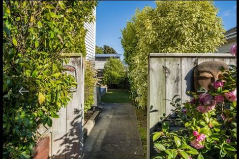 Photo of property in 209b Waddington Drive, Naenae, Lower Hutt, 5011