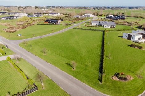 Photo of property in 2 Paterson Lane, Kelvin Grove, 4470