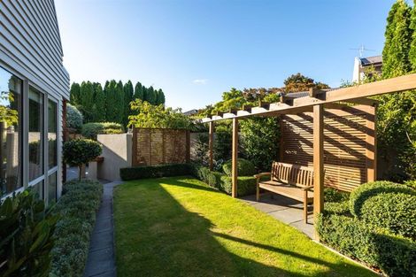 Photo of property in 30 Desmond Street, Merivale, Christchurch, 8014