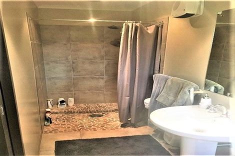 Photo of property in 18b Glenfinnon Place, Wanaka, 9305