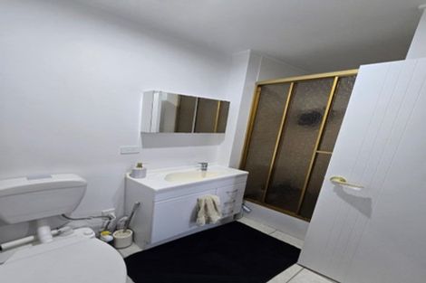 Photo of property in 63 Haseler Crescent, Howick, Auckland, 2014