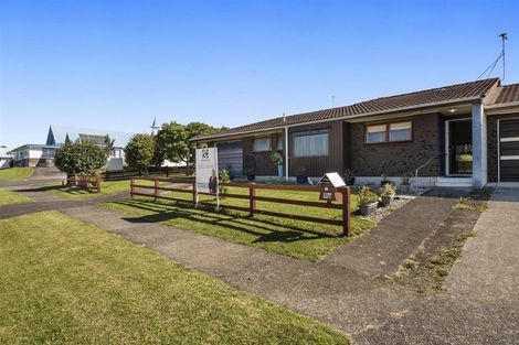 Photo of property in 8/19 Oxford Street, Te Puke, 3119