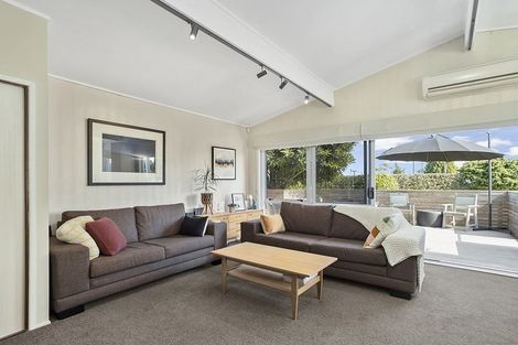 Photo of property in 84 Tiraumea Drive, Pakuranga, Auckland, 2010