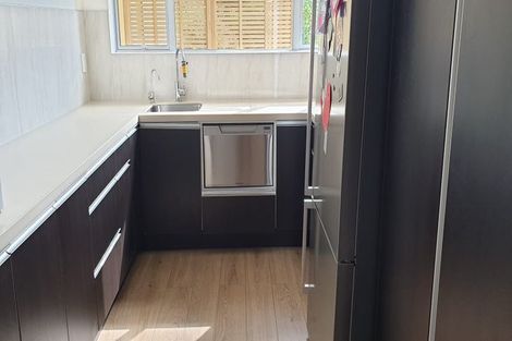 Photo of property in 12 Viridian Lane, Greenhithe, Auckland, 0632