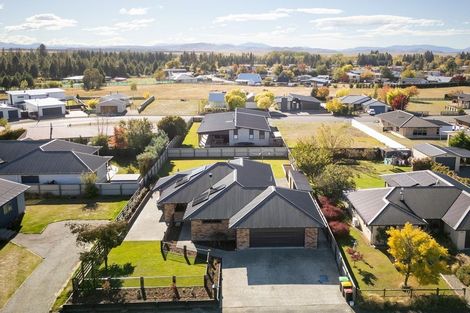 Photo of property in 22 Irishman Drive, Twizel, 7901