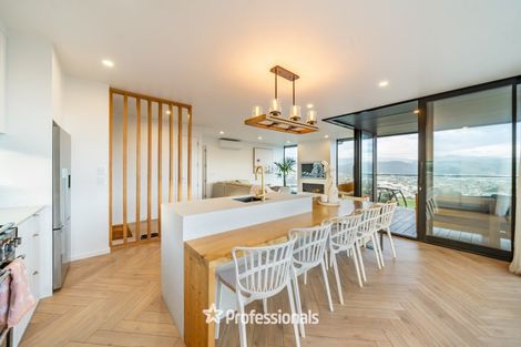 Photo of property in 37 Percy Kinsman Crescent, Riverstone Terraces, Upper Hutt, 5018