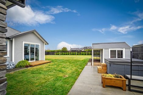 Photo of property in 36 Silver Peaks Drive, West Melton, 7618
