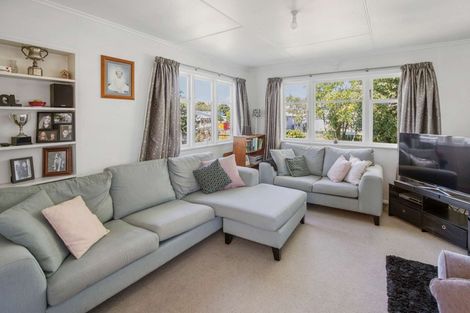 Photo of property in 166 Highbury Avenue, Highbury, Palmerston North, 4412