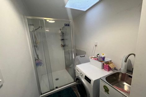 Photo of property in 56 Te Atatu Road, Te Atatu South, Auckland, 0610