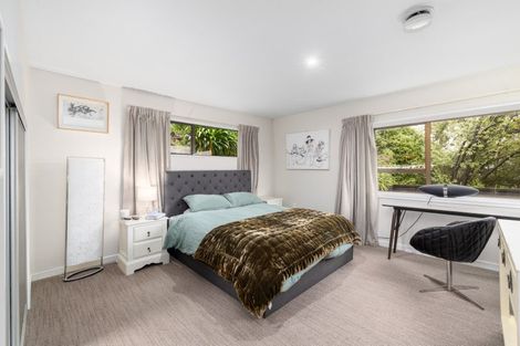 Photo of property in 2 Cannon Hill Crescent, Mount Pleasant, Christchurch, 8081