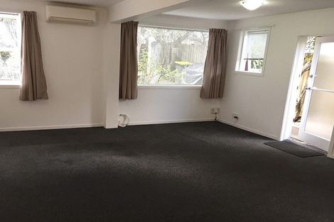 Photo of property in 82 Forrest Hill Road, Forrest Hill, Auckland, 0620