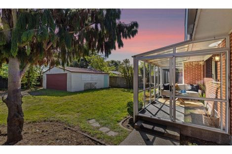 Photo of property in 100 Prestons Road, Redwood, Christchurch, 8051