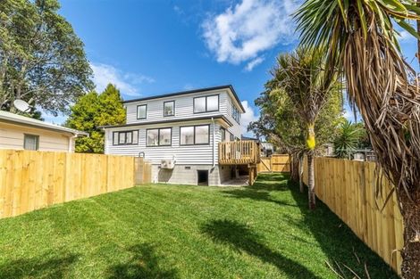 Photo of property in 14a Rosalind Road, Glenfield, Auckland, 0629