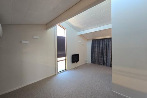 Photo of property in 19 Charles Street, Westshore, Napier, 4110