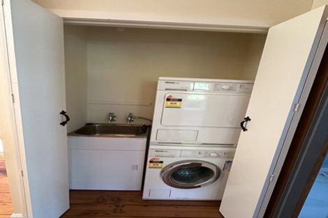 Photo of property in 37 Shirley Street, Karori, Wellington, 6012