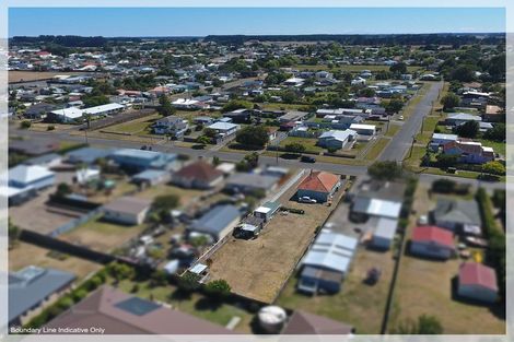 Photo of property in 40 Cook Street, Foxton, 4814