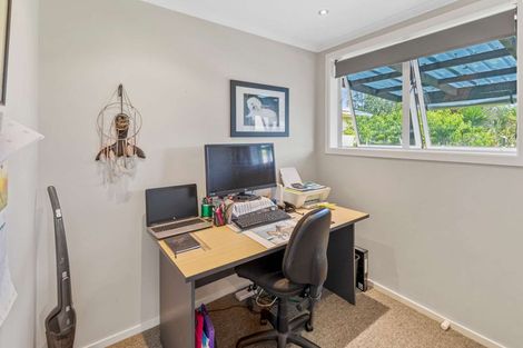Photo of property in 7 Raglan Avenue, Cloverlea, Palmerston North, 4412