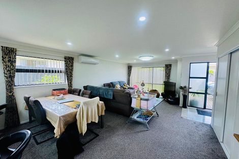 Photo of property in 52c Kimpton Road, Papatoetoe, Auckland, 2025