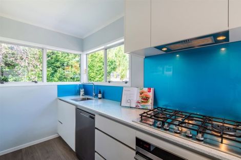 Photo of property in 2/85 Eskdale Road, Birkdale, Auckland, 0626