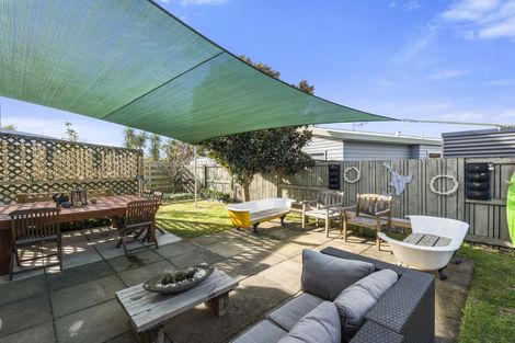 Photo of property in 25 Kane Road, Papamoa Beach, Papamoa, 3118