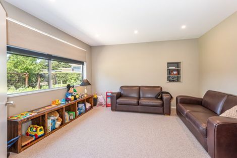 Photo of property in 47 Oakgrove Drive, Rangiora, 7400