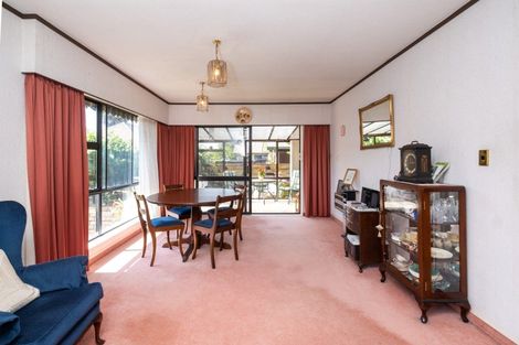 Photo of property in 40 Hetley Crescent, Taradale, Napier, 4112