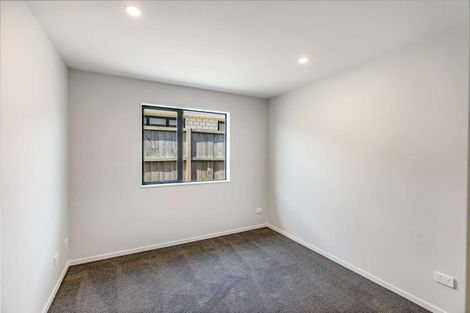 Photo of property in 6 Rorotu Avenue, Karaka, 2113