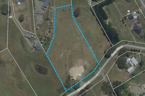 Photo of property in 42 Knorp Street, Halcombe, Feilding, 4779
