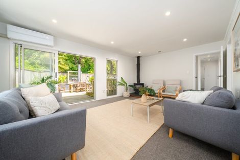 Photo of property in 20 Westhaven Drive, Tawa, Wellington, 5028