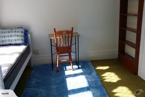 Photo of property in 75 Todman Street, Brooklyn, Wellington, 6021