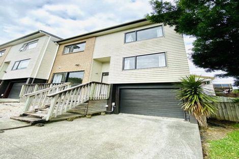 Photo of property in 2/2 Swan Hill Drive, Glen Eden, Auckland, 0602