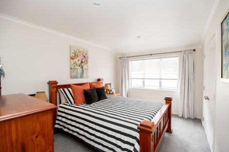 Photo of property in 10 Harris Place, Ngatea, 3503