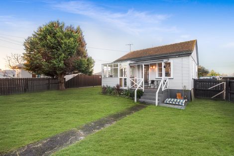 Photo of property in 1/72 Gloucester Road, Manurewa, Auckland, 2102