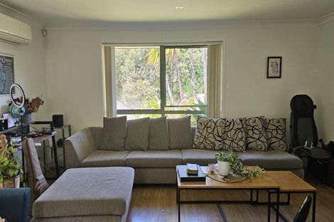 Photo of property in 11 San Vito Place, Henderson, Auckland, 0612