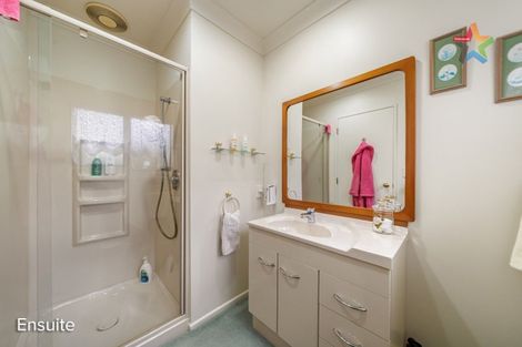 Photo of property in 2/25 Mills Street, Boulcott, Lower Hutt, 5010