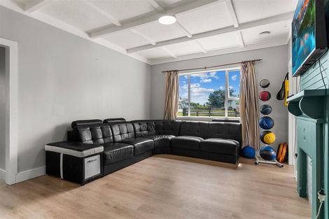 Photo of property in 16 Batten Street, Wellsford, 0900
