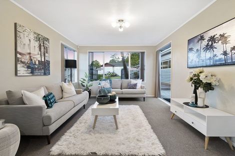 Photo of property in 12 Malmo Place, Massey, Auckland, 0614