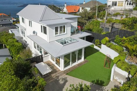 Photo of property in 20 Roscoe Terrace, Wadestown, Wellington, 6012