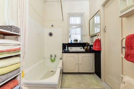 Photo of property in 15 Firth Street, Hamilton East, Hamilton, 3216