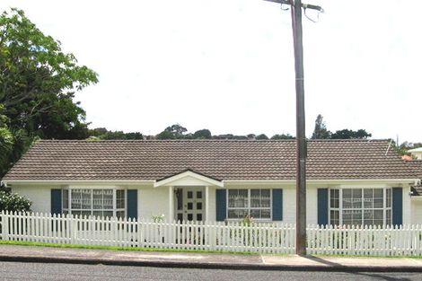 Photo of property in 1/53 Nile Road, Milford, Auckland, 0620